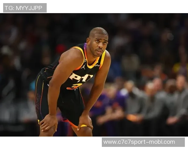 保罗短暂出场7分钟助攻2次全队唯一正负值为正值表现出色 保罗短暂出场7分钟助攻2次全队唯一正负值为正值表现出色